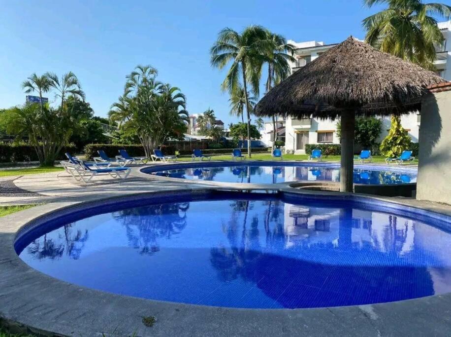 Departamento 2 recamaras para 6 Personas 3 albercas playa a 50 mts wifi Manzanillo Exterior foto