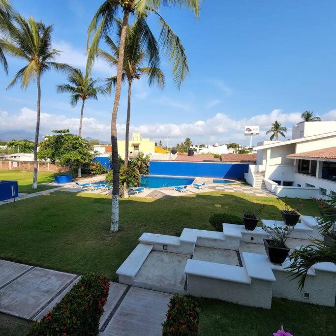 Departamento 2 recamaras para 6 Personas 3 albercas playa a 50 mts wifi Manzanillo Exterior foto